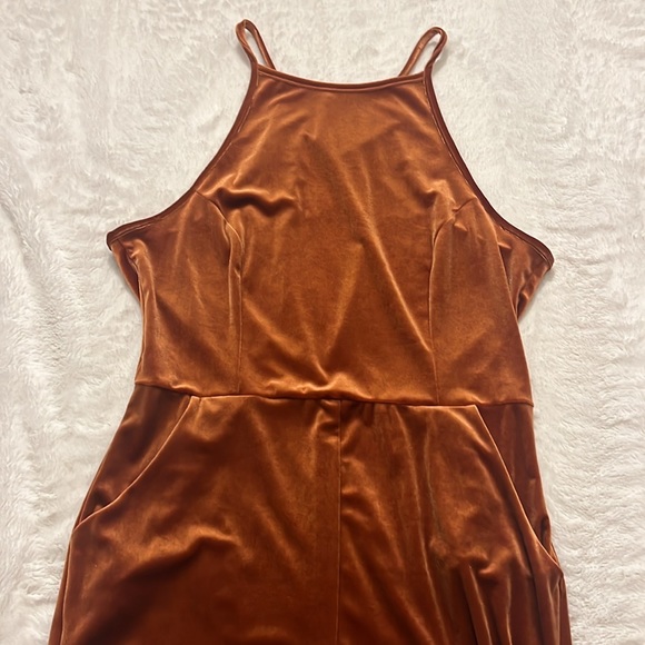 Urban Outfitters Naomi Velvet Terra Cotta Jumpsuit - Picture 5 of 6